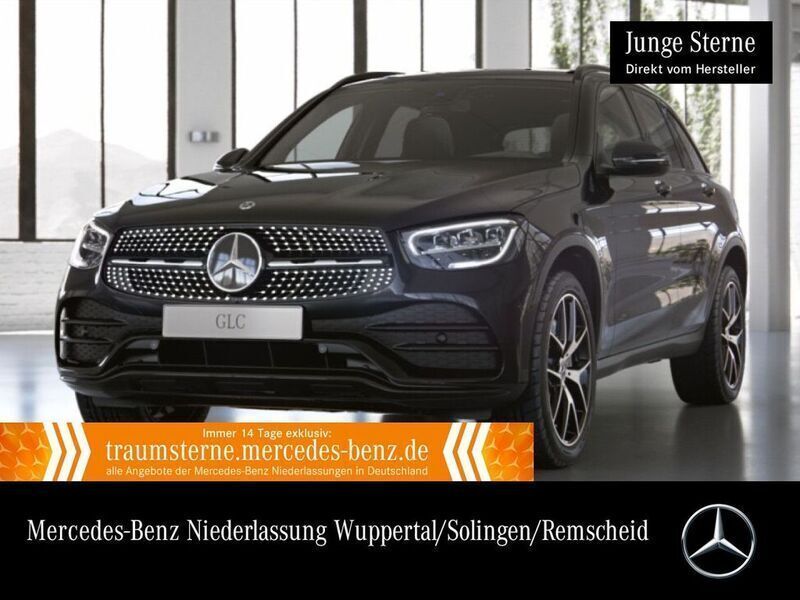 Schwarz Gebraucht 2021 Mercedes GLC300e AMG SUV | 44.890 € (Teuer) - Bild 1/3