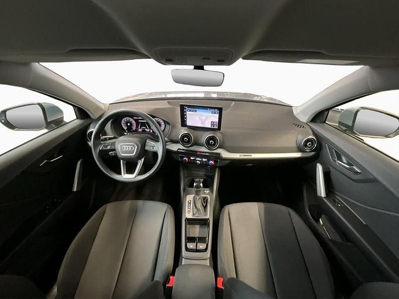 Gebraucht Audi Q2 Advanced 150 PS (110 kW) 2025 Grau SUV