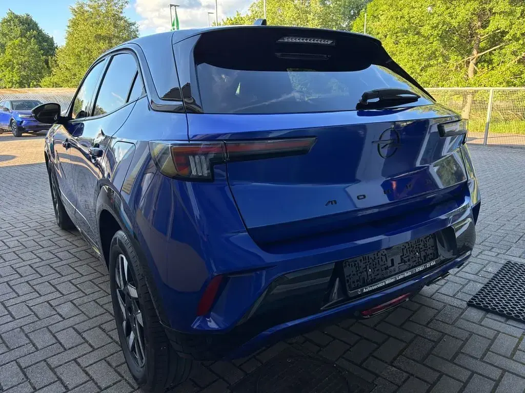 Gebraucht Opel Mokka Sport 136 PS (100 kW) 2025 Blau SUV