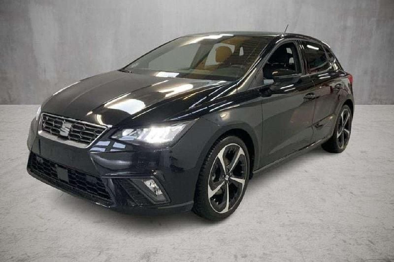 Gebraucht Seat Ibiza FR 116 PS (85 kW) 2024 Mitternachtsschwarz Limousine