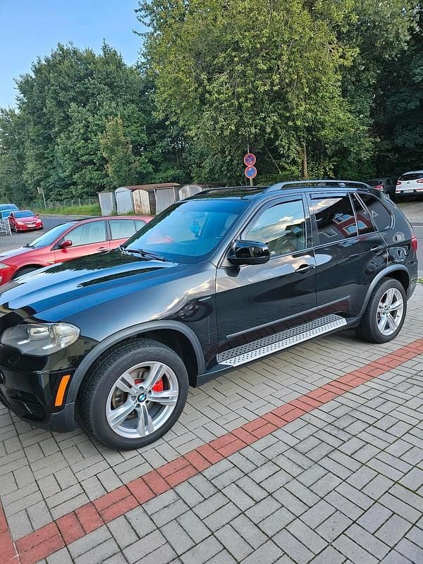 Schwarz Gebraucht 2011 BMW X5 SUV | 14.900 € - Bild 1/4