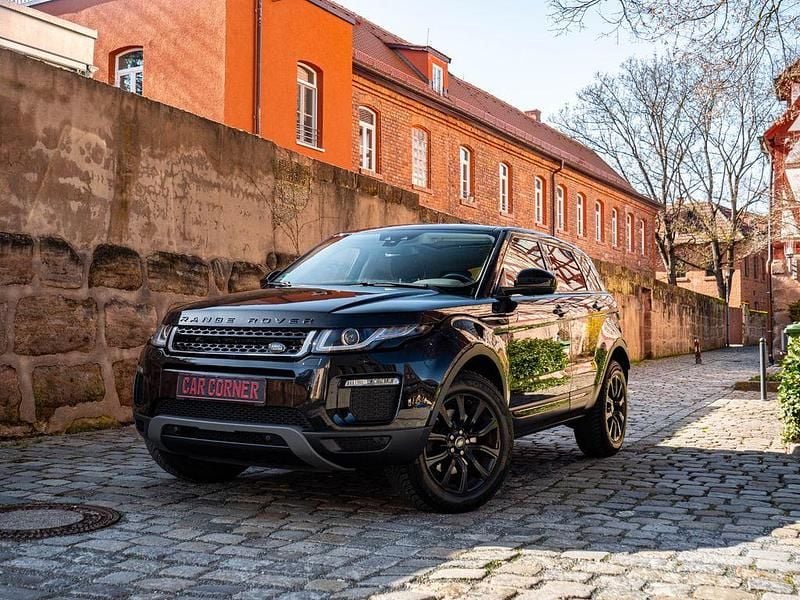 Gebraucht Land Rover Range Rover evoque Black Edition 150 PS (110 kW) 2018 Santorini black SUV