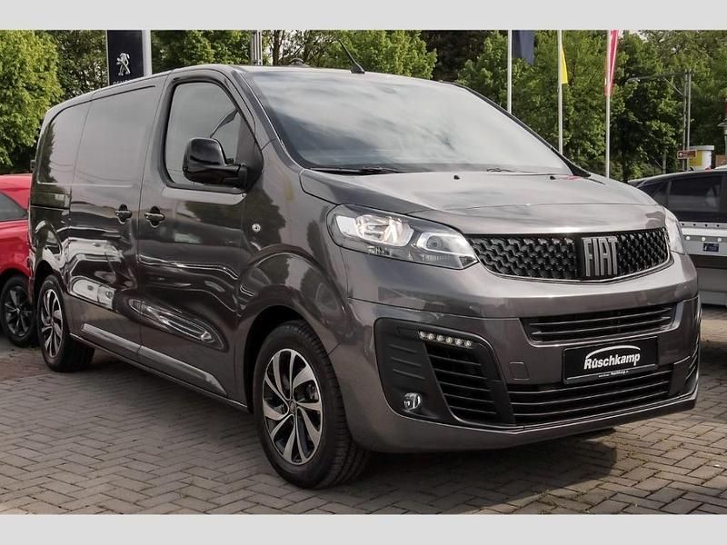 Gebraucht Fiat Scudo 100 kW (136 PS) 2023 Weiss (metallic) Van