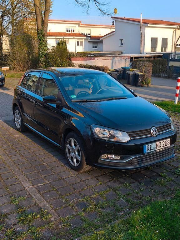 Gebraucht VW Polo 75 PS (55 kW) 2014 Schwarz Limousine