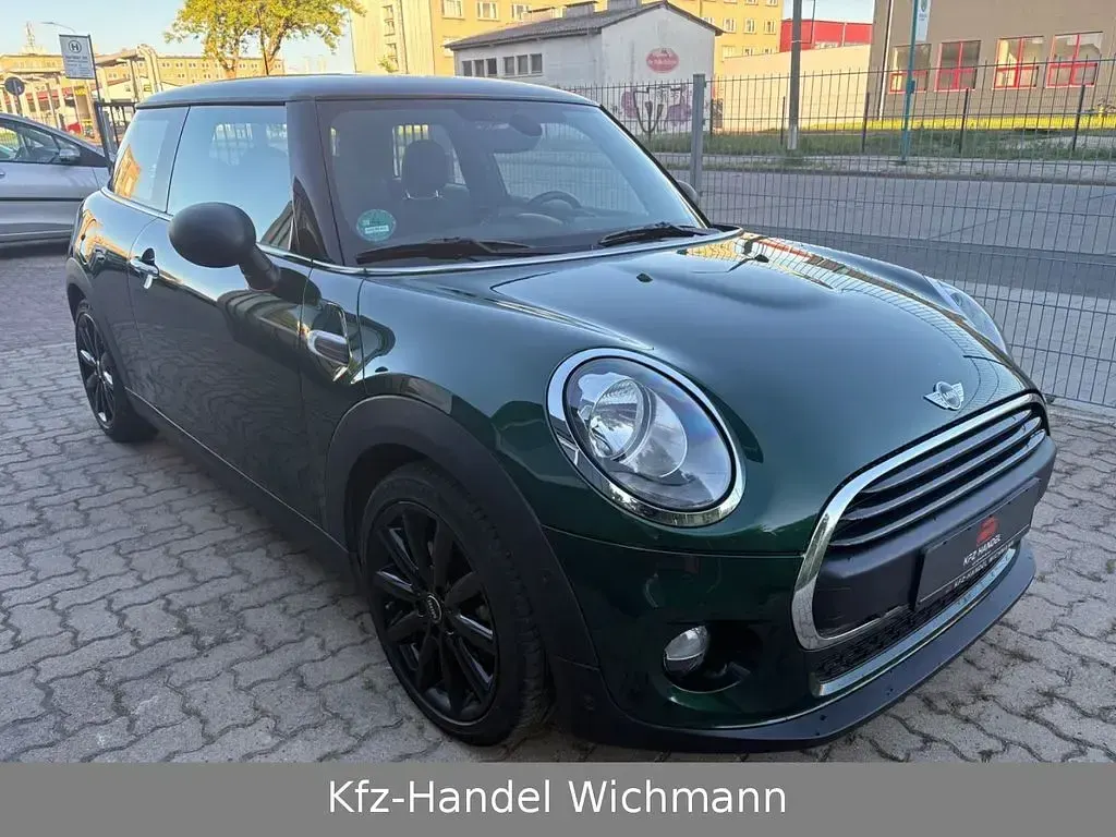Gebraucht Mini ONE 102 PS (75 kW) 2017 Grün Kleinwagen