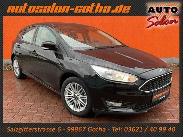 Używany Ford Focus Trend 101 KM (74 kW) 2017 Czarny Sedan/Limuzyna