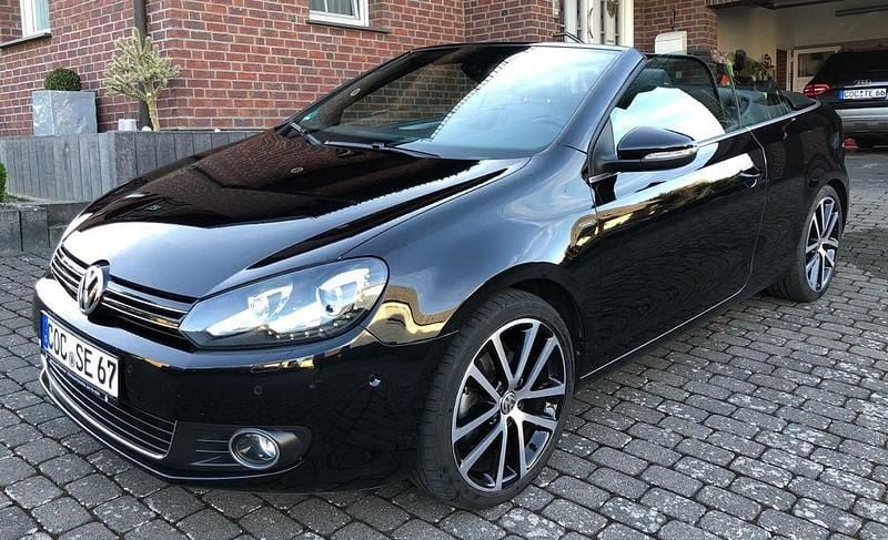 Gebraucht VW Golf Cabriolet LOUNGE 122 PS (89 kW) 2015 Schwarz Cabrio