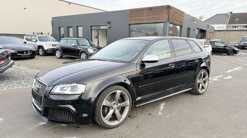 Gebraucht Audi RS3 Sport 340 PS (250 kW) 2012 Schwarz Limousine