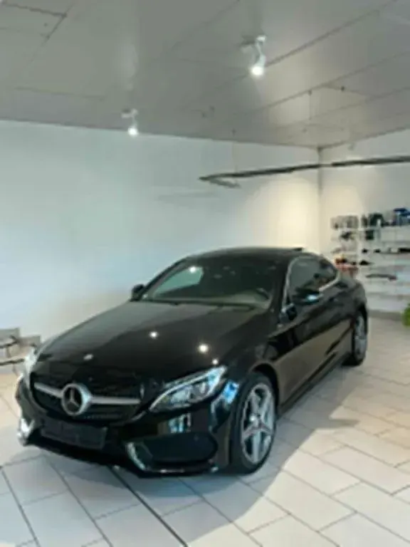 Gebraucht Mercedes C400 333 PS (244 kW) 2016 Schwarz Coupé