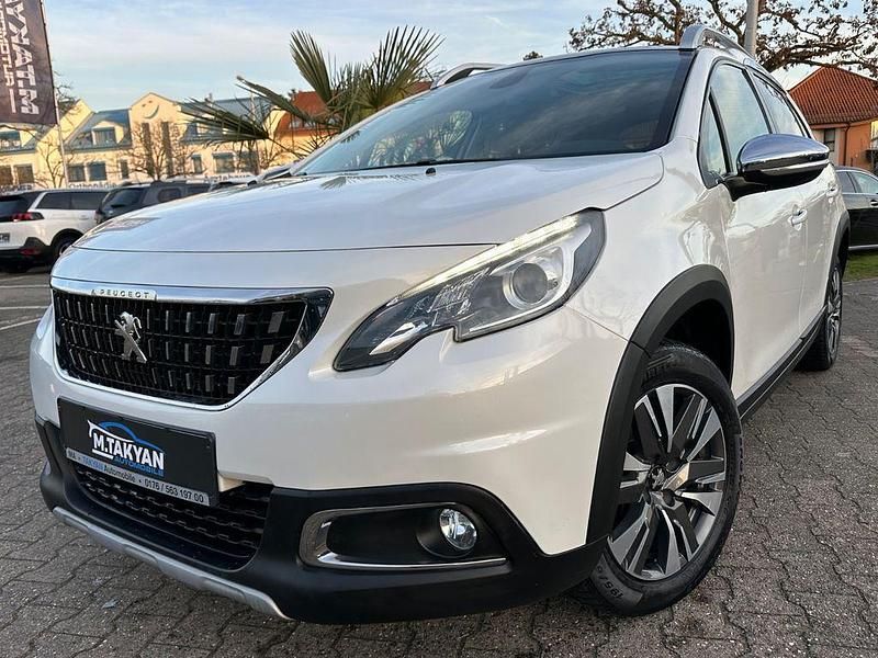 Weiß Gebraucht 2016 Peugeot 2008 Allure SUV | 8.990 € (Fairer Preis) - Bild 1/4