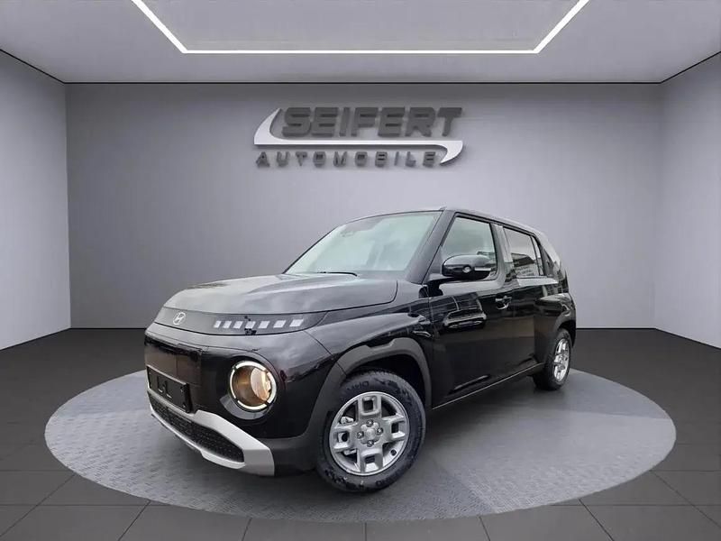 Abyss black Neu 2025 Hyundai Inster Trend Kleinwagen | 25.690 € (Fairer Preis) - Bild 1/1