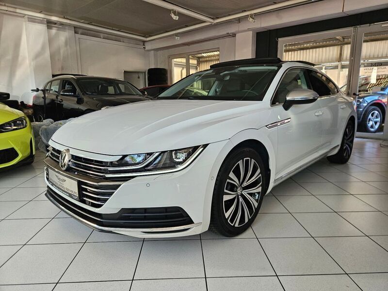 Weiß Gebraucht 2019 VW Arteon Elegance Limousine | 30.490 € - Bild 1/4