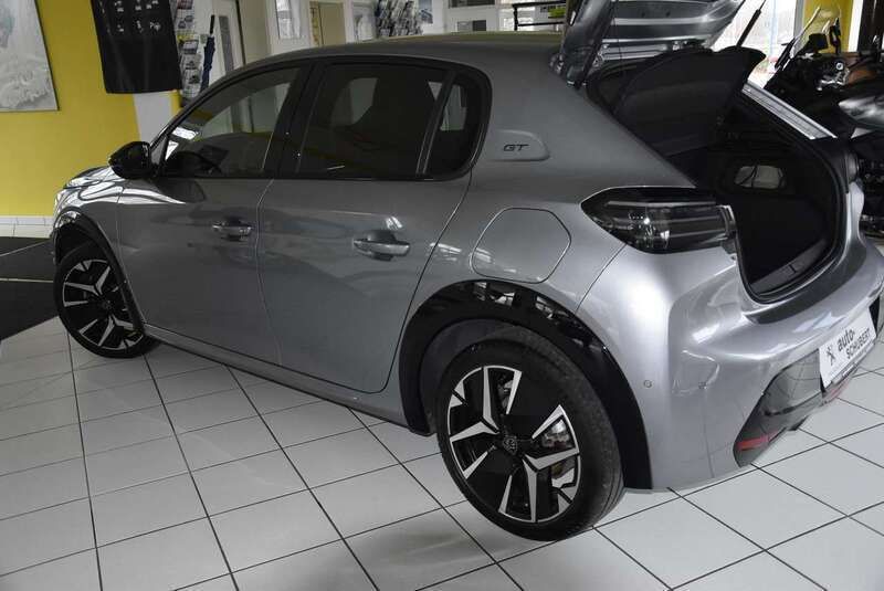 Gebraucht Peugeot 208 101 PS (74 kW) 2024 Lack grau artense/typ aussenve Kleinwagen