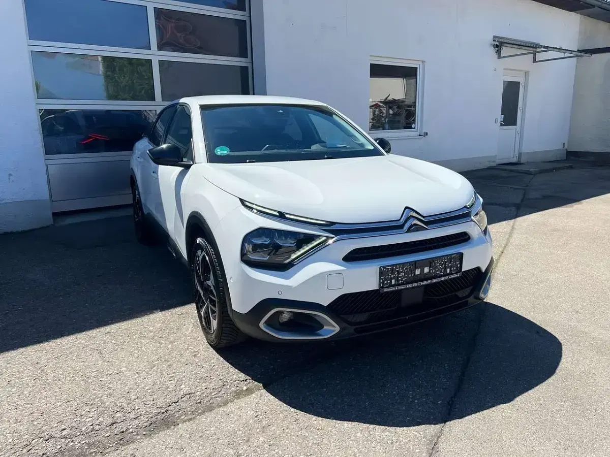 Gebraucht Citroën C4 131 PS (96 kW) 2024 Lack weiss banquise/typ SUV