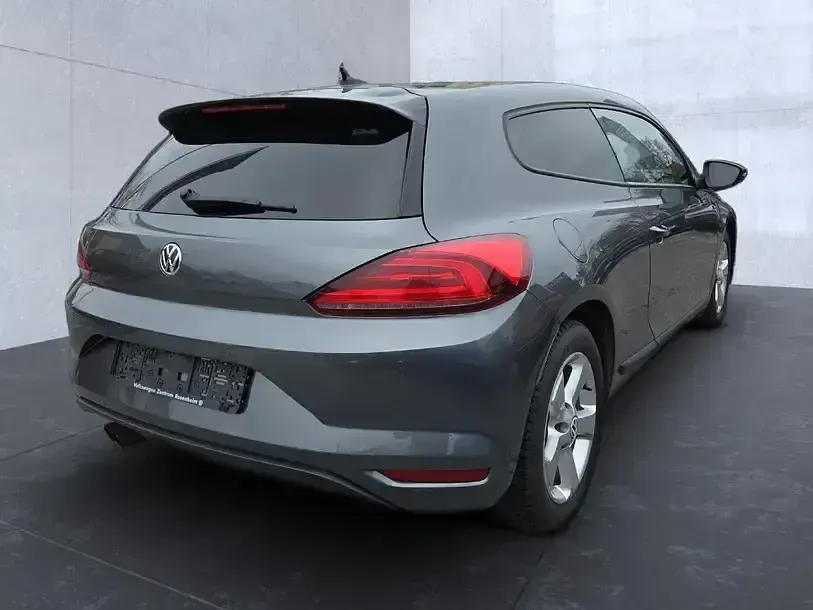 Gebraucht VW Scirocco Allstar 179 PS (131 kW) 2016 Grau Coupé