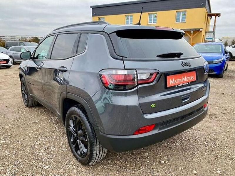 Gebraucht Jeep Compass Night Eagle 131 PS (96 kW) 2023 Grau SUV