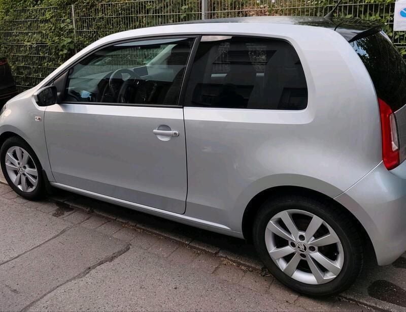 Silber Gebraucht 2012 Skoda Citigo Kleinwagen | 3.800 € (Superpreis) - Bild 1/4