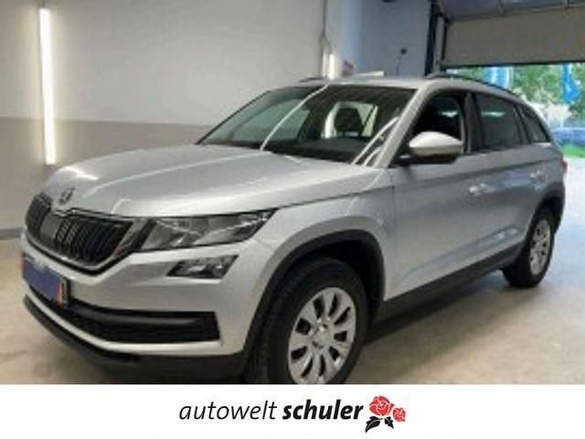 Brilliant silber Gebraucht 2018 Skoda Kodiaq Active SUV | 23.979 € (Fairer Preis) - Bild 1/2