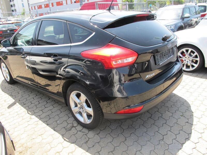 Gebraucht Ford Focus Titanium 150 PS (110 kW) 2014 Schwarz Limousine