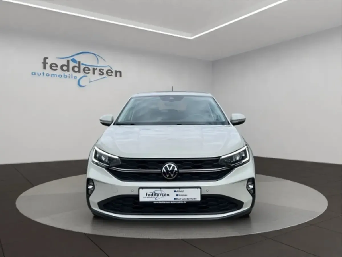 Gebraucht VW Taigo Basis 95 PS (69 kW) 2025 Ascotgrau SUV