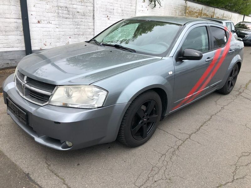 Grau Gebraucht 2008 Dodge Avenger SE Limousine | 1.000 € - Bild 1/4