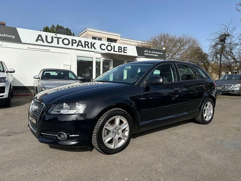 Gebraucht Audi A3 Attraction 125 PS (91 kW) 2011 Schwarz Kleinwagen