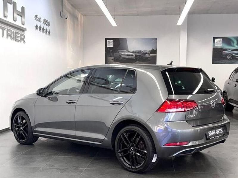 Gebraucht VW Golf VII 275 PS (202 kW) 2019 Andere Limousine