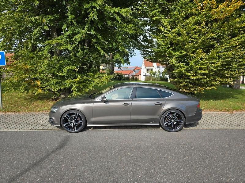 Gebraucht Audi A7 Ambiente 313 PS (230 kW) 2013 Grau Kleinwagen