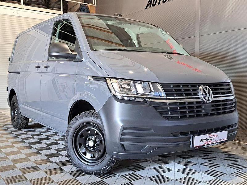 Gebraucht VW Transporter 110 PS (80 kW) 2022 Grau Van