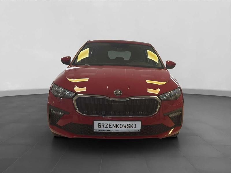 Gebraucht Skoda Scala Selection 116 PS (85 kW) 2024 Velvetrot metallic Kleinwagen