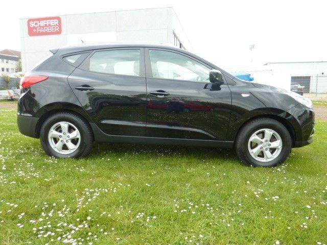 Gebraucht Hyundai ix35 Edition 135 PS (99 kW) 2012 Phantom black SUV