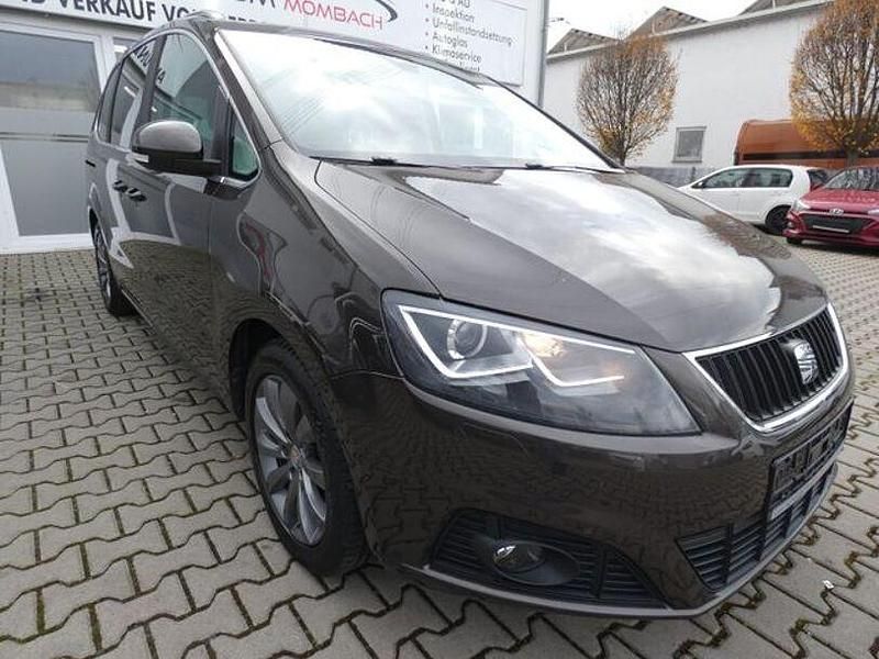 Braun Gebraucht 2014 Seat Alhambra I-Tech Van / Kleinbus | 11.499 € (Etwas zu teuer) - Bild 1/4