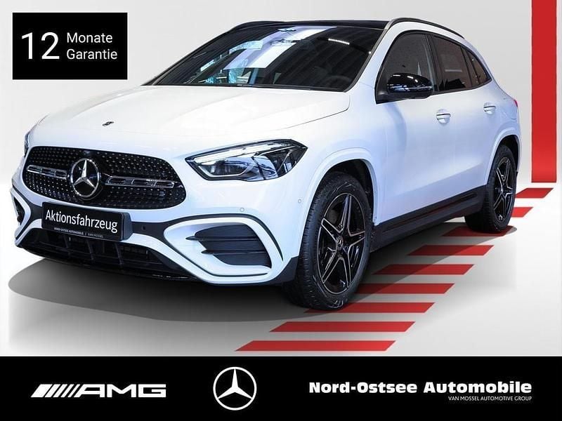 Weiß Gebraucht 2025 Mercedes GLA200 AMG SUV | 50.398 € - Bild 1/4