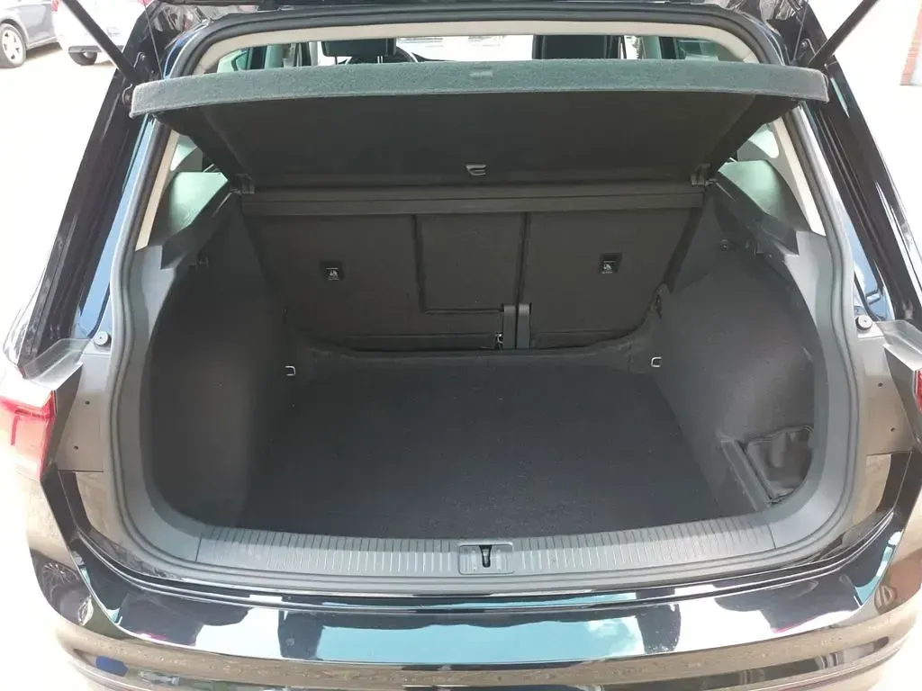 Gebraucht VW Tiguan Sound 150 PS (110 kW) 2017 Schwarz SUV