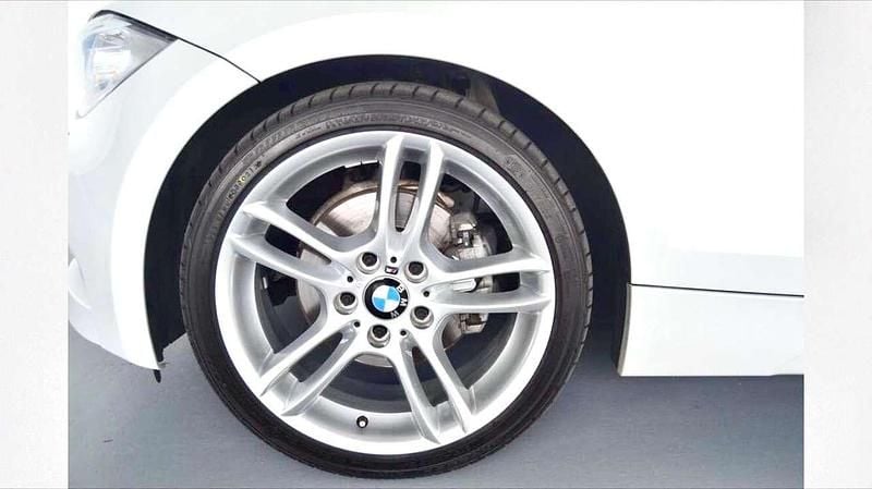 Gebraucht BMW 120 Cabriolet M Sport 170 PS (125 kW) 2013 Weiß Cabrio
