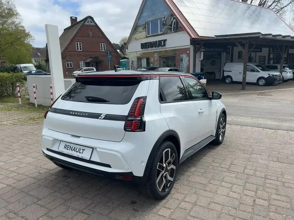 Neu Renault 5 E-Tech Komfort 110 kW (150 PS) 2026 Perlmuttweiß mit dach in Limousine
