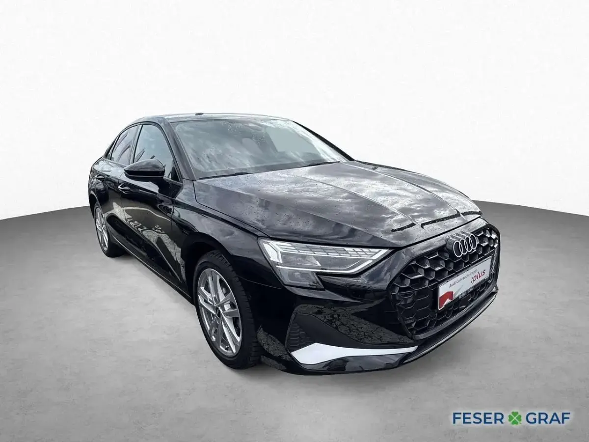 Gebraucht Audi A3 Advanced Plus 150 PS (110 kW) 2025 Mythosschwarz metallic Limousine