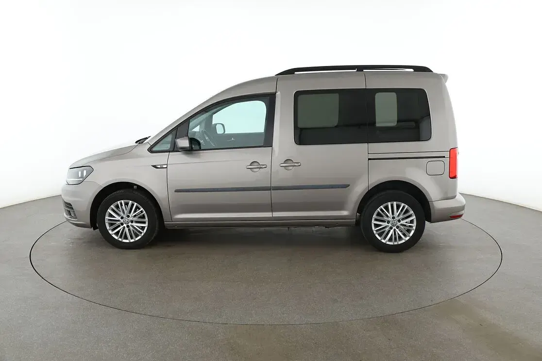 Gebraucht VW Caddy Trendline 131 PS (96 kW) 2020 Gelb Van / Kleinbus