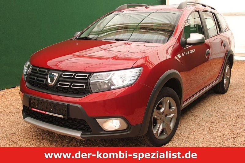 Rot Gebraucht 2020 Dacia Logan MCV Limousine | 12.900 € (Fairer Preis) - Bild 1/4