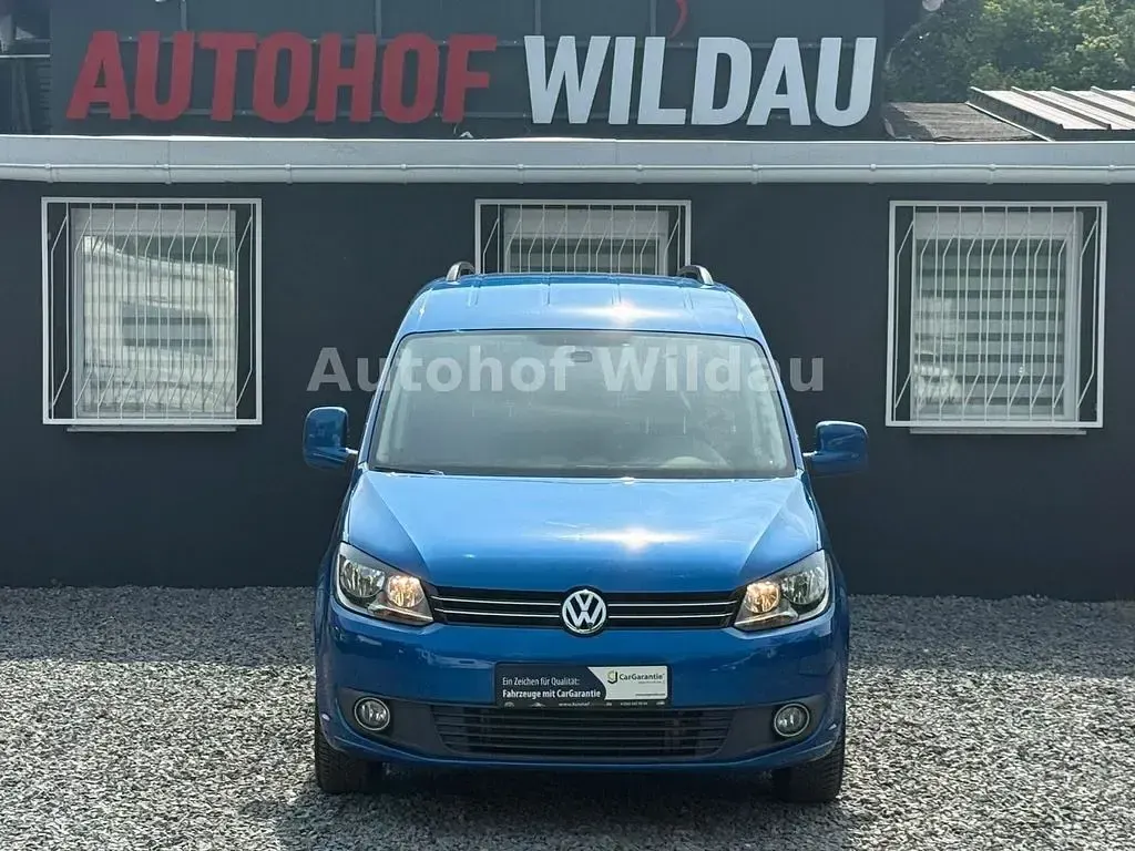 Gebraucht VW Caddy Comfortline 109 PS (80 kW) 2013 Blau Van / Kleinbus