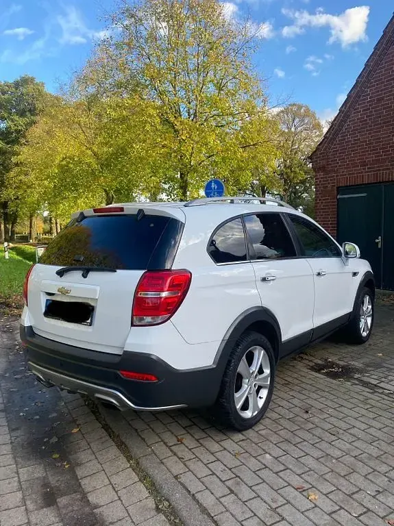 Gebraucht Chevrolet Captiva LTZ 184 PS (135 kW) 2013 Weiß SUV