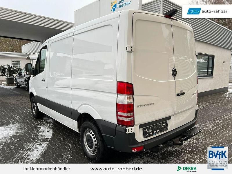 Gebraucht Mercedes Sprinter 143 PS (105 kW) 2016 Weiß Van