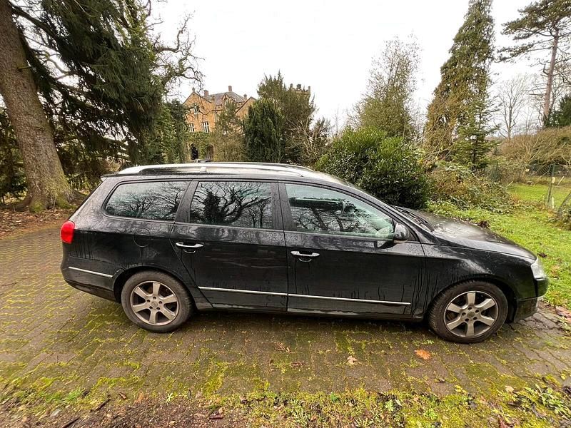 Gebraucht VW Passat 140 PS (102 kW) 2005 Schwarz Kombi