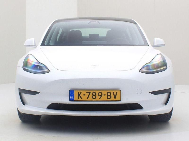 Gebraucht Tesla Model 3 Standard Range 225 kW (306 PS) 2020 Weiß Limousine