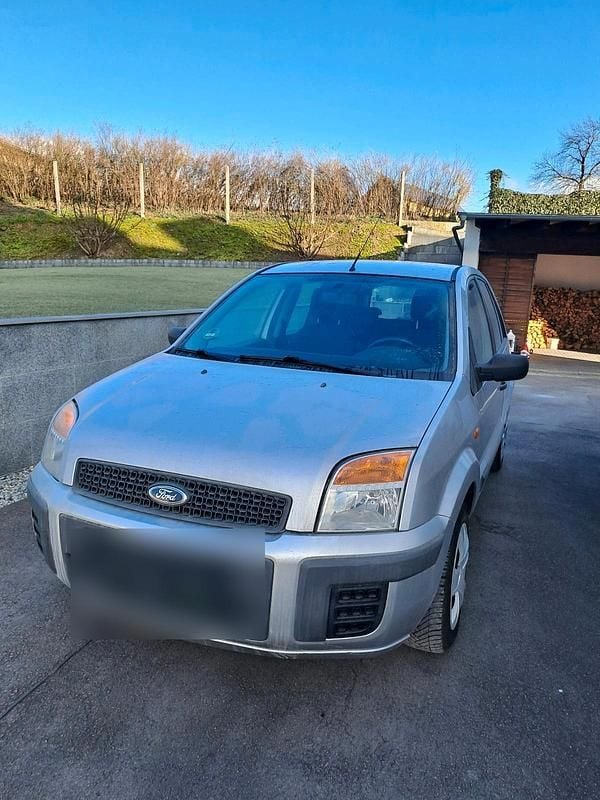 Gebraucht Ford Fusion 80 PS (58 kW) 2007 Silber Kleinwagen