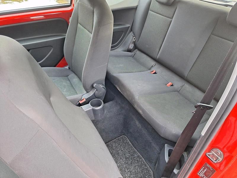 Gebraucht VW up! 60 PS (44 kW) 2012 Rot Kleinwagen