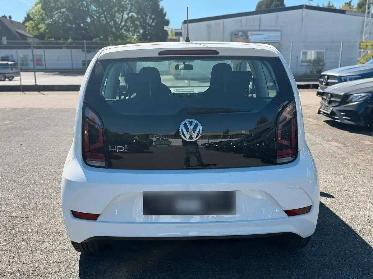 Usata VW up! 60 CV (44 kW) 2018 Bianco Utilitaria