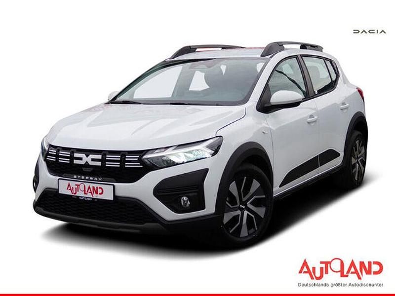 Weiß Neu 2025 Dacia Sandero Stepway Kleinwagen | 17.990 € (Fairer Preis) - Bild 1/4