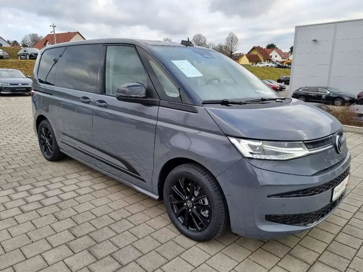 Neu VW Multivan Edition 150 PS (110 kW) 2026 Schwarz Van / Kleinbus
