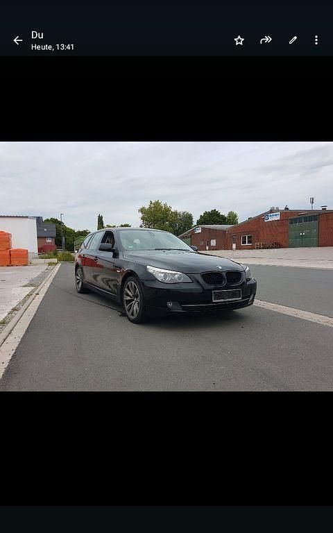 Gebraucht BMW 525 197 PS (144 kW) 2009 Schwarz Kombi